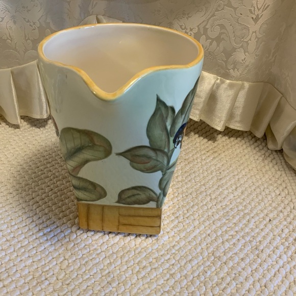 PACIFIC RIM PITCHER - Picture 3 of 5